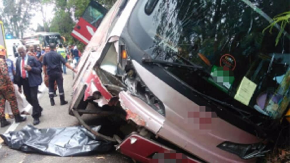 Man Killed Wife Injured As Bus Crashes Into Motorcycle Near Genting Highlands Cna