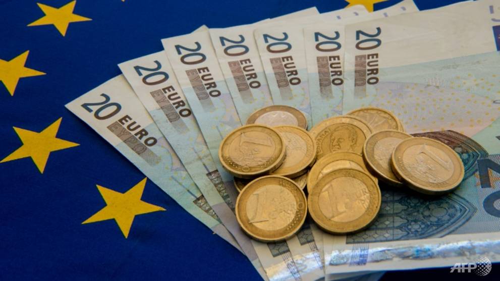 Commentary 20 Years Later The Euro Stumbles Forward Cna
