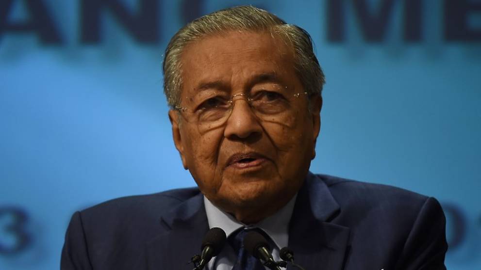 Johor government, people must speak up on water deal with ...
