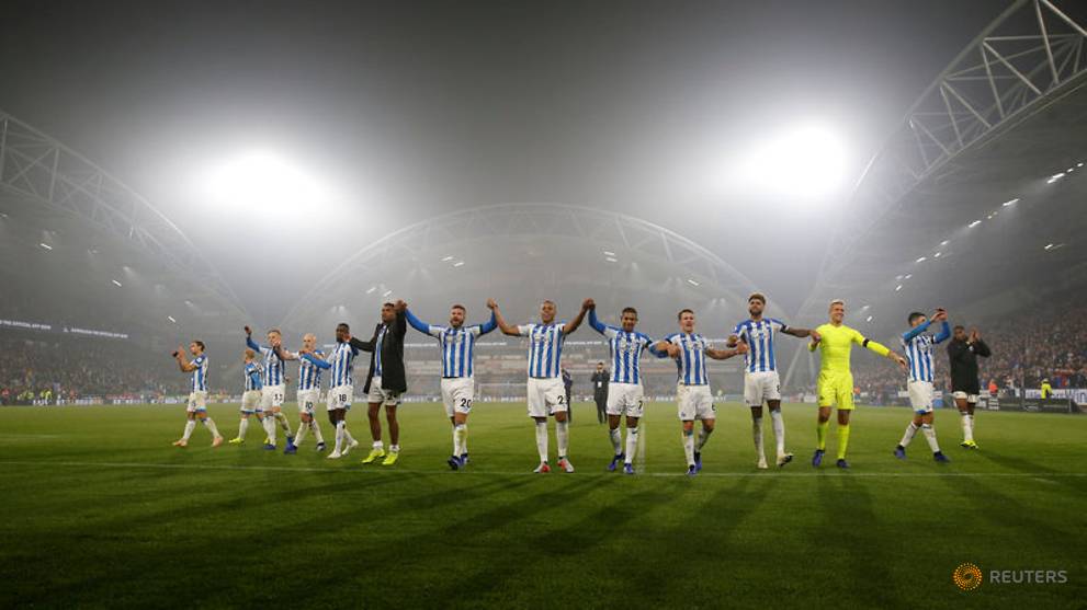 [Image: premier-league---huddersfield-town-v-fulham-1.jpg]