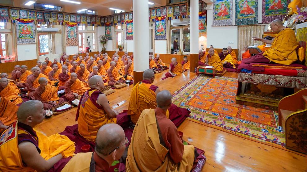 dalai-lama-dharamsala.jpg