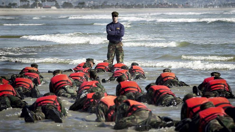 us-navy-seals-beach-training.jpg