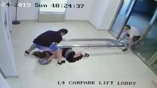 door-falls-on-woman-at-alexandra-central-mall-car-park--1-.png