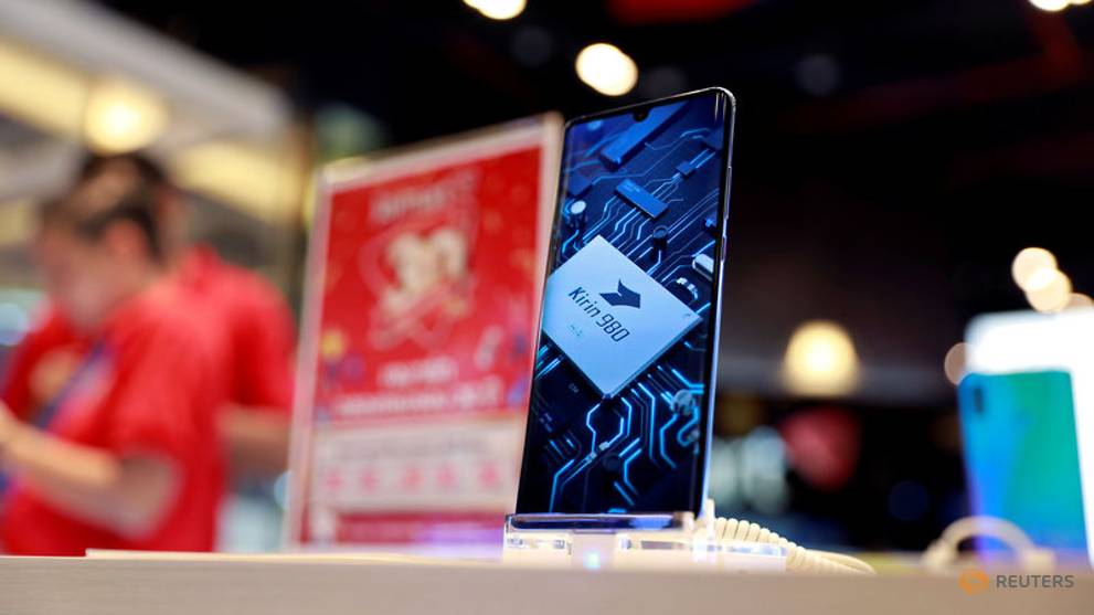 sell premium smartphone brands p