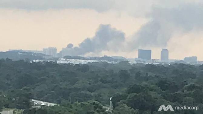 jurong-fire-seen-from-bishan.jpg
