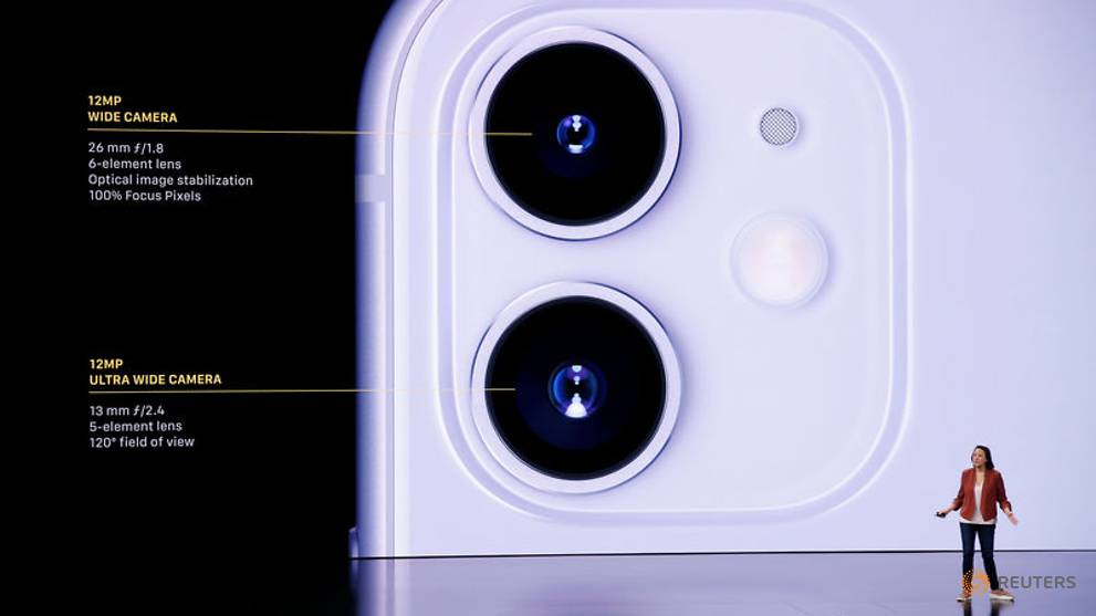 Apple S New Iphones Shift Smartphone Camera Battleground To Ai Cna