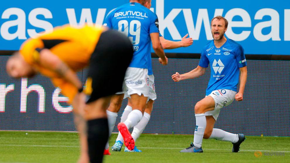 Eikrem Steers Dominant Molde To Norwegian League Title Cna