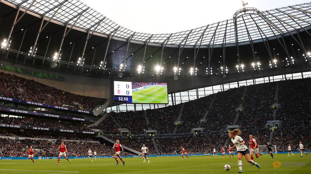 Record Crowd Sees Arsenal Beat Spurs 2 0 In Wsl Derby Cna