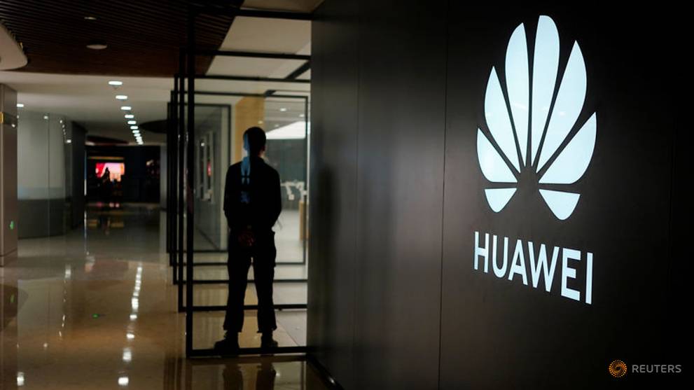 huawei to stay in western markets