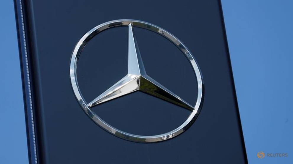 Mercedes Benz Poised To Clinch Premium Sales Crown For