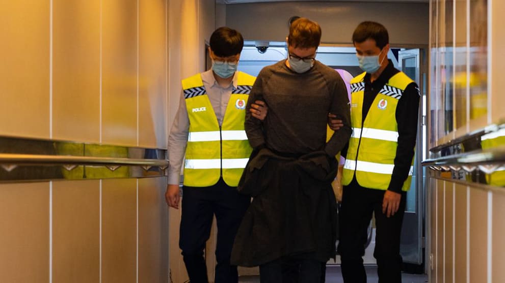 StanChart robber David Roach's caning sentence set aside to fulfil UK extradition requirement - Vimarsana News