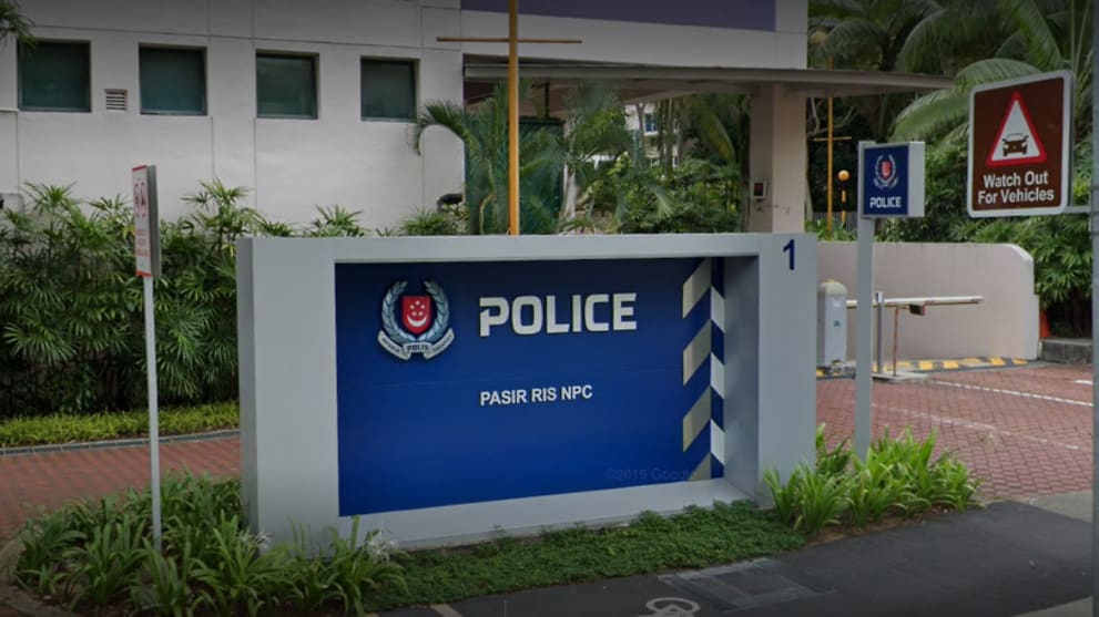 Police Officer Gets Jail For Taking Cash From Wallets That Were Returned At Police Station Cna