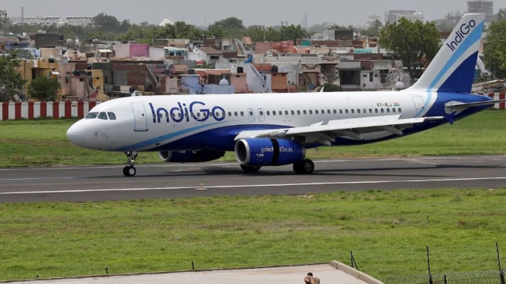 COVID-19: Fare caps, protective suits for crew among rules as India begins flights