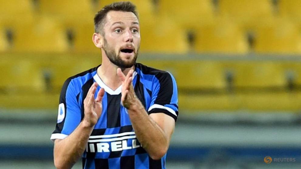 Football De Vrij Out Of Dutch Squad Through Injury Cna