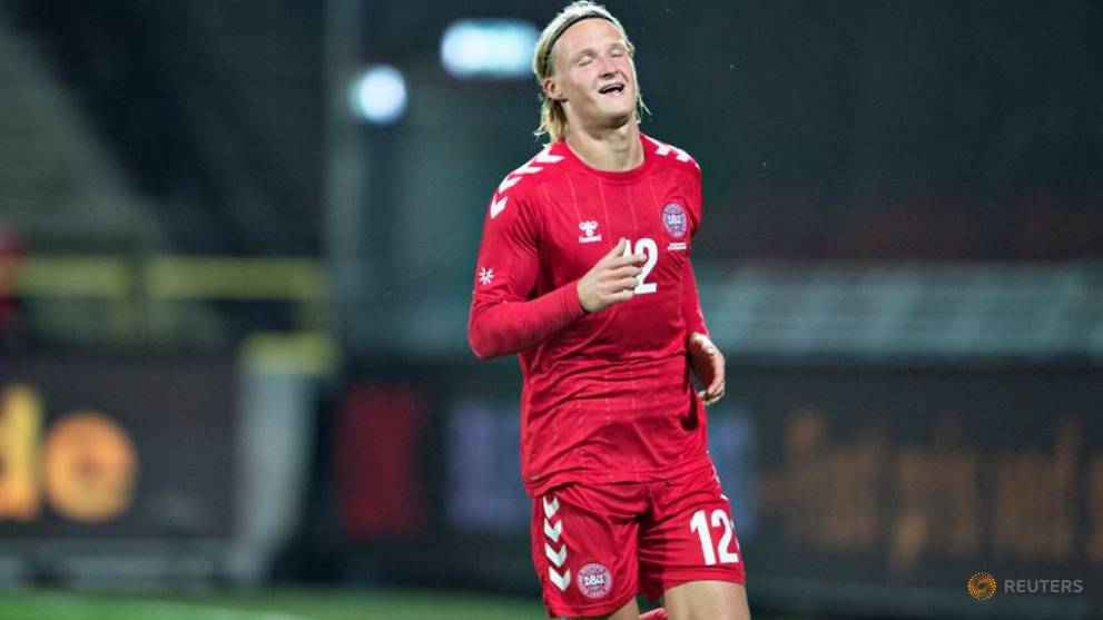 Football Dolberg Delights As Nice Beat Strasbourg Rennes Edge Montpellier Cna