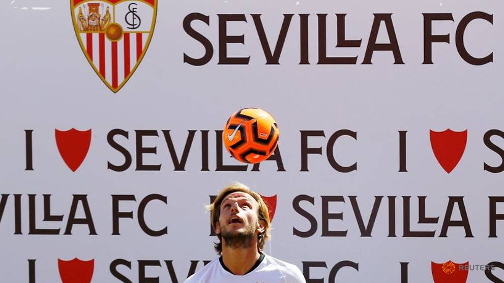 Sevilla Take Aim At Atletico As La Liga S Third Force Cna