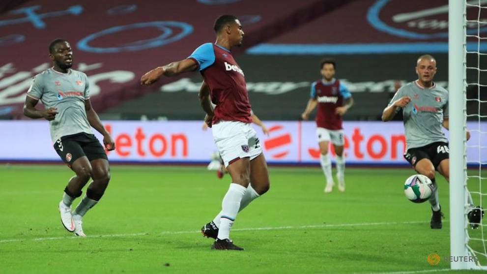 Haller Brace Will Boost Confidence Says West Ham S Moyes Cna