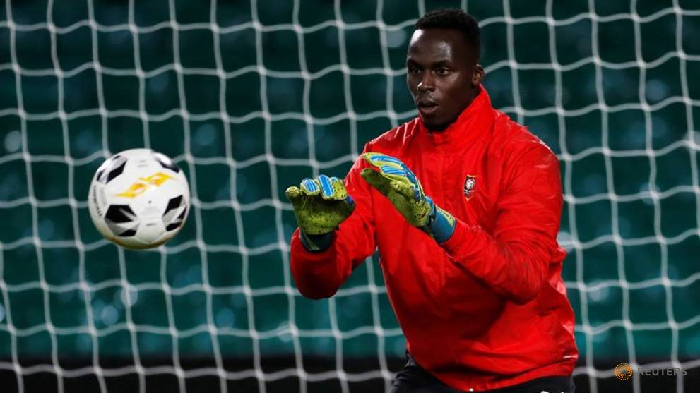 Lampard Confirms Rennes Goalkeeper Mendy Undergoing Medical At Chelsea Cna