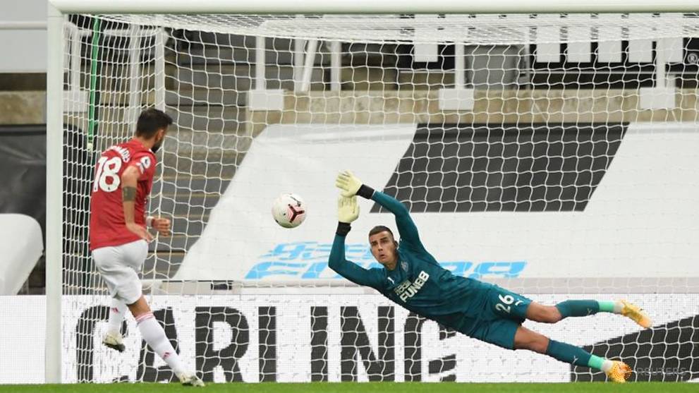 Late goal flurry gives Manchester United 4-1 win over Newcastle - CNA