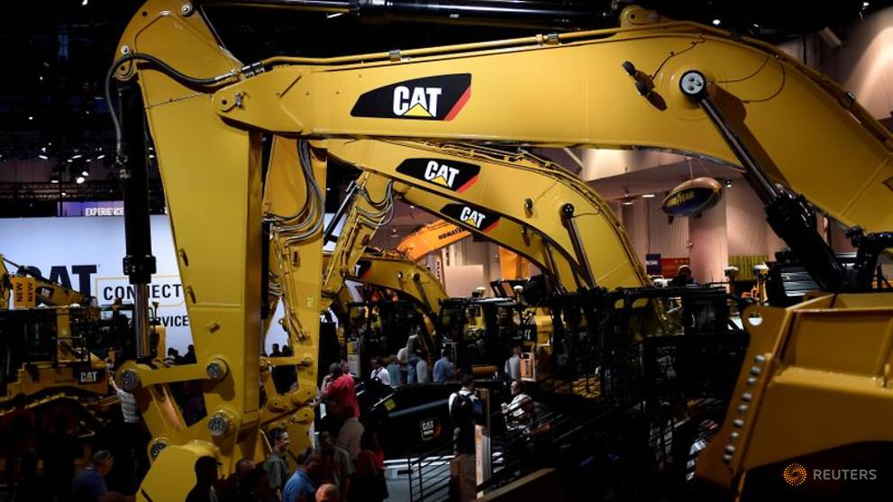 Caterpillar reports 54per cent drop in quarterly earnings CNA