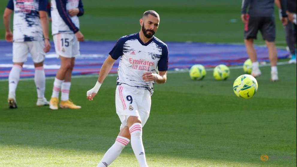 Football: All eyes on Real forwards after Benzema criticism of Vinicius ...