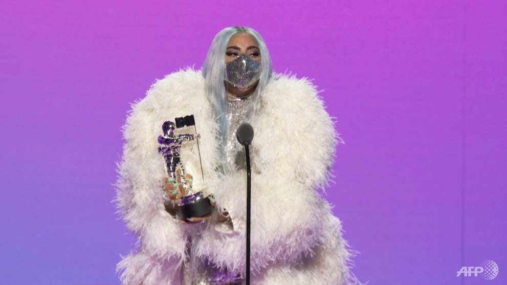 Bad Romance: Lady Gaga in Twitter feud with Trump campaign ...
