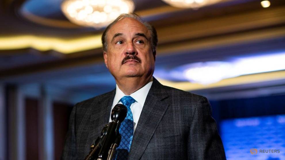 cvs-health-ceo-larry-merlo-to-step-down-next-year-cna