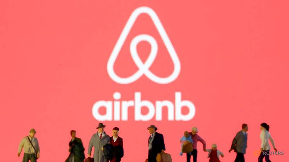 airbnb-ipo-filing-shows-thirdquarter-profit-on-costs-cuts-travel-recovery