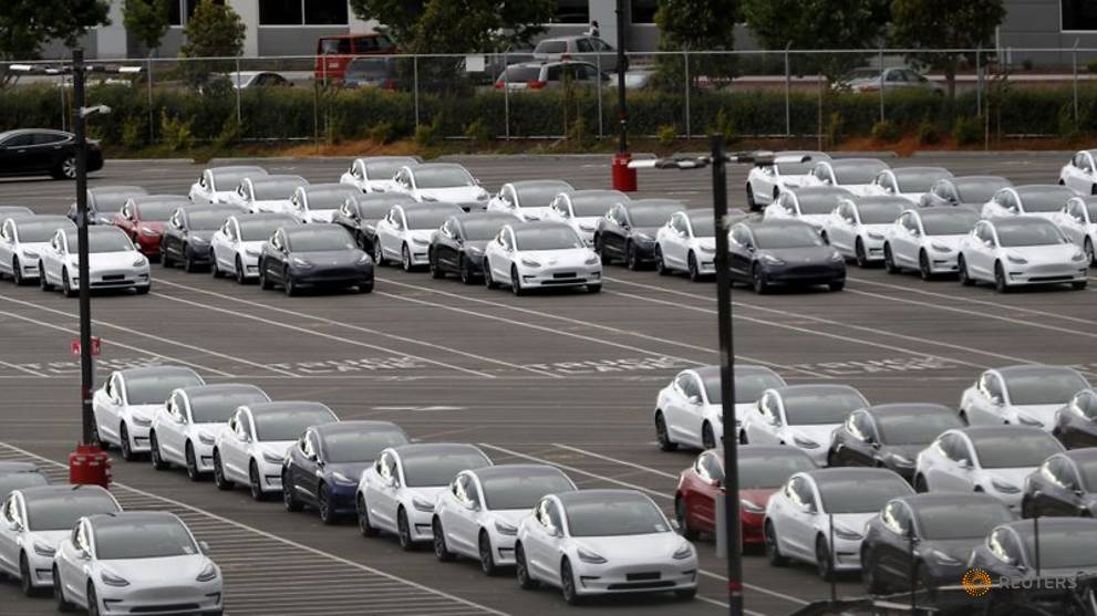 californias-new-coronavirus-curfew-does-not-apply-to-tesla-workers-state-health-dept
