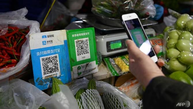 chinese-customers-can-pay-with-their-sma