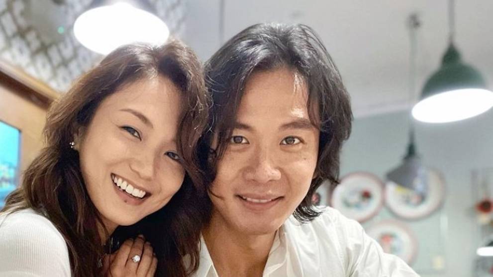 Actor Qi Yuwu reveals why he won’t act with his wife Joanne Peh - CNA Qi Yuwu