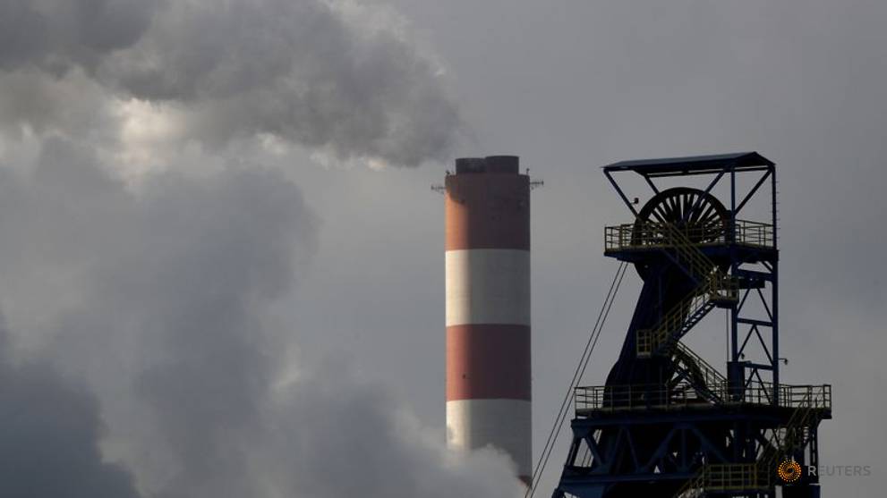 Commentary: Big oil and coal exporters face reckoning as Paris Agreement turns five - Vimarsana News