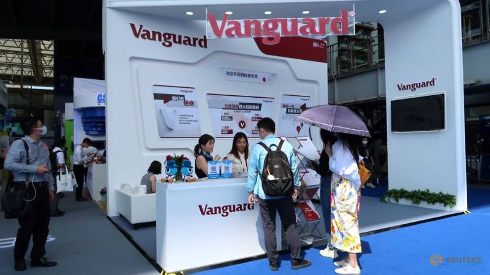 Fund leader Vanguard pushes for diverse boards, but avoids targets - Vimarsana News