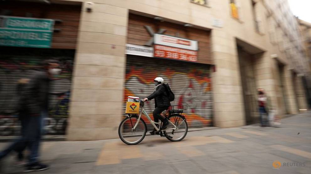 From Tourism To Covid Era Deliveries Barcelona Women Reinvent Bike Business Singaporenewslive Com
