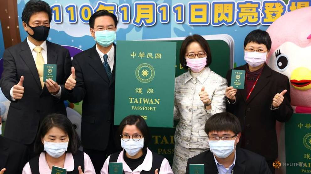 Taiwan's new passport hopes to banish confusion with China ...