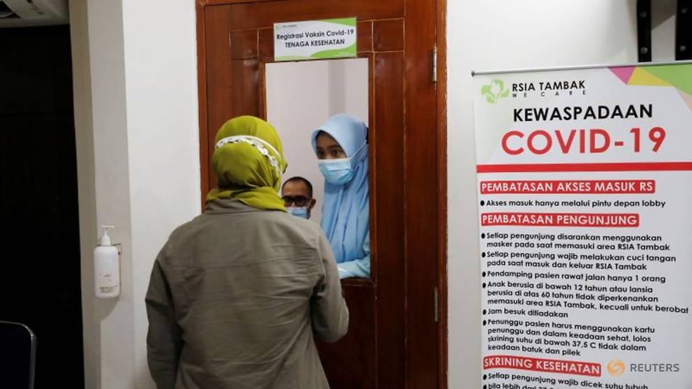 Indonesia Passes 1 Million Covid 19 Cases As Vaccinations Roll Out Cna
