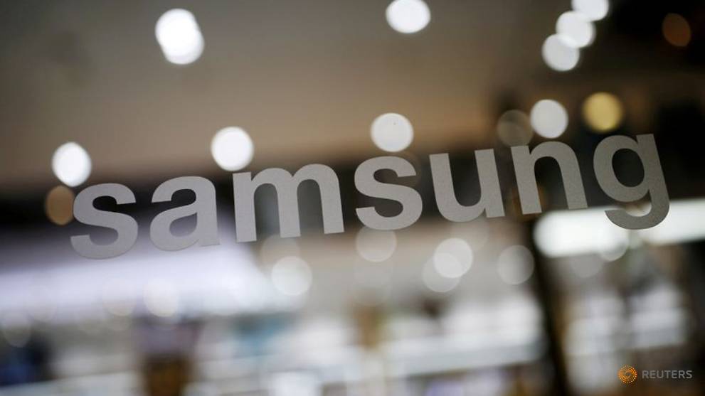Samsung Electronics sees solid chip demand, stronger phone sales in ...