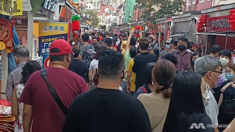 chinatown-crowd.jpg