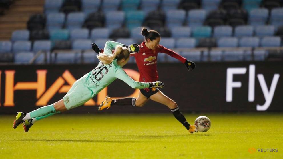 Weir Wonder Goal Helps Man City To 3 0 Derby Win Over Man United Cna