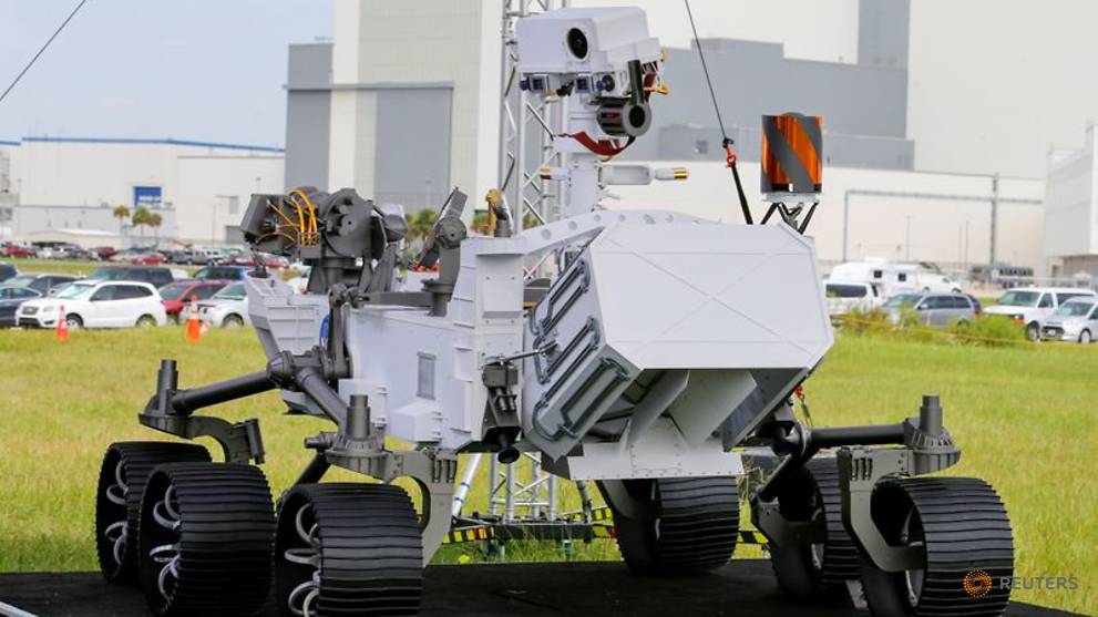 NASA rover Perseverance hurtles toward historic landing ...
