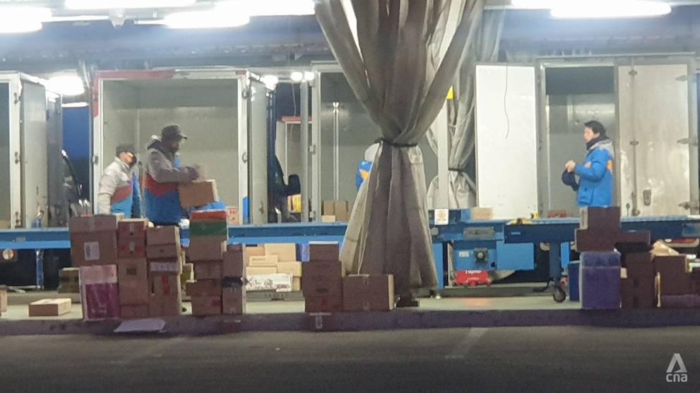 South Korea's deadly parcels: Delivery workers suffer brunt of pandemic boom - Vimarsana News