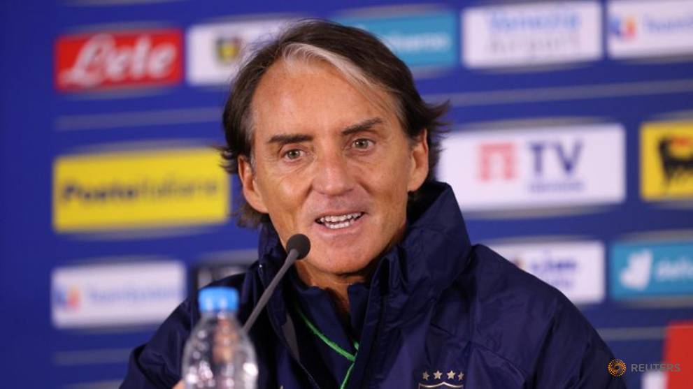 Calcio: L’italiano Mancini ha ammonito fisicamente contro Lituania e Vilnius