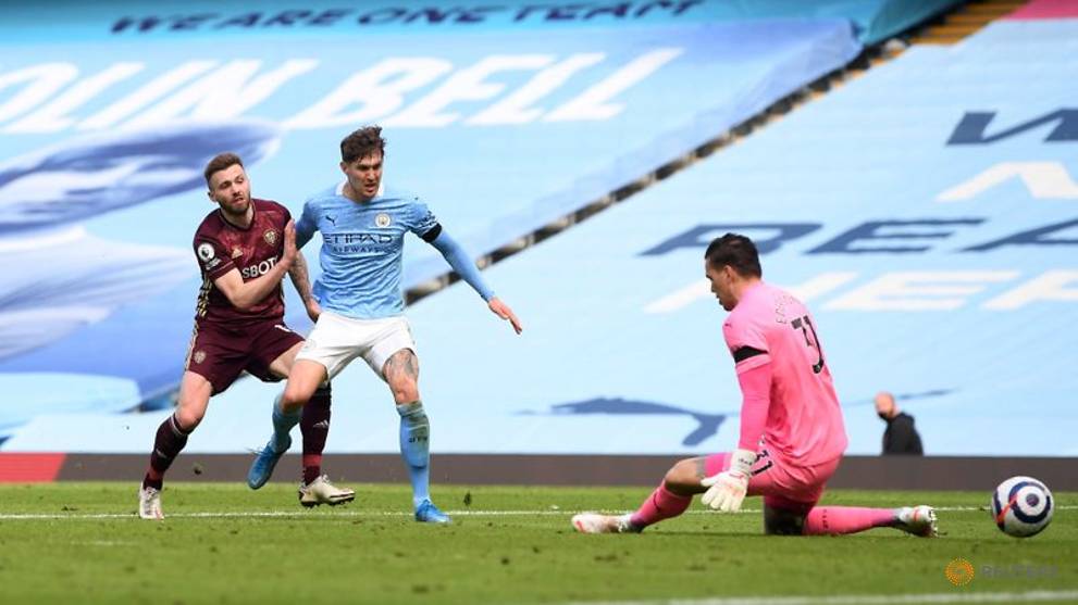 Football Ten Man Leeds Snatch Last Gasp Win At Man City Cna