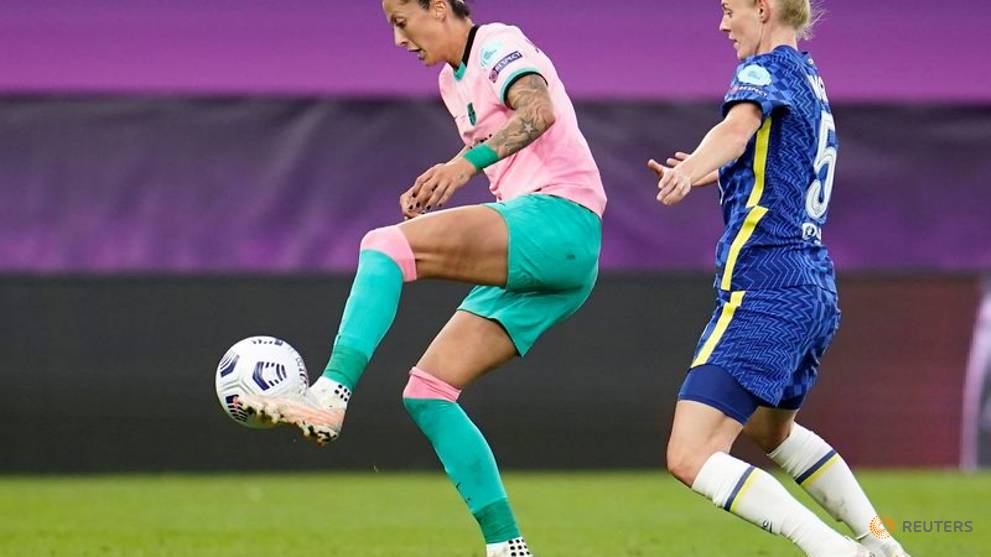 Soccer-Barcelona beat Chelsea to win Women's Champions ...