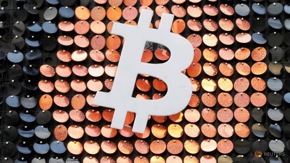 Bitcoin slides below US$40,000 after China's fresh crypto ...