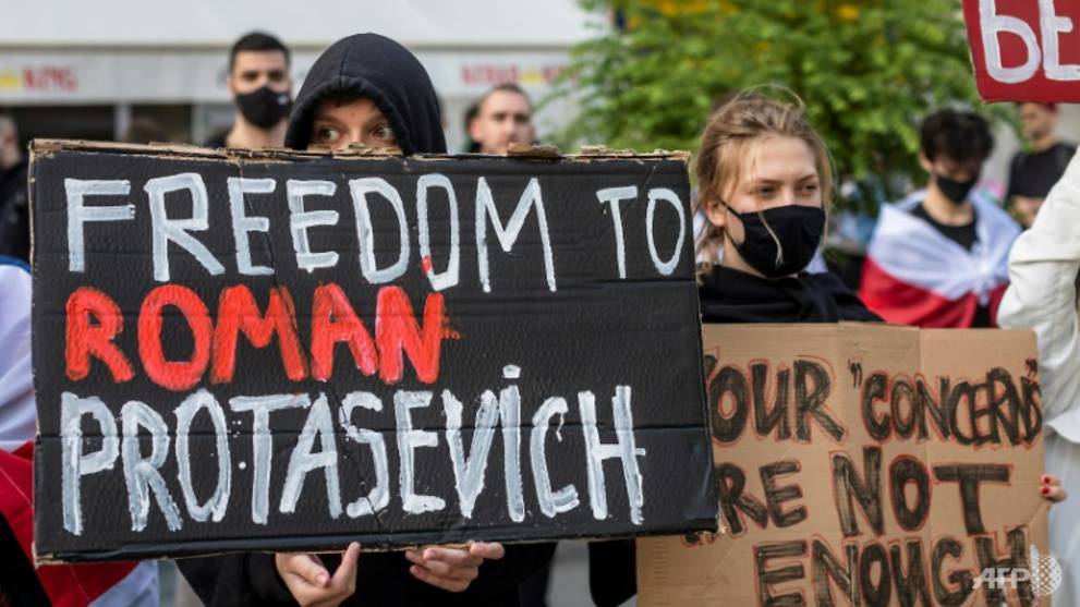 Belarus opposition calls for more pressure after plane arrest - Vimarsana News