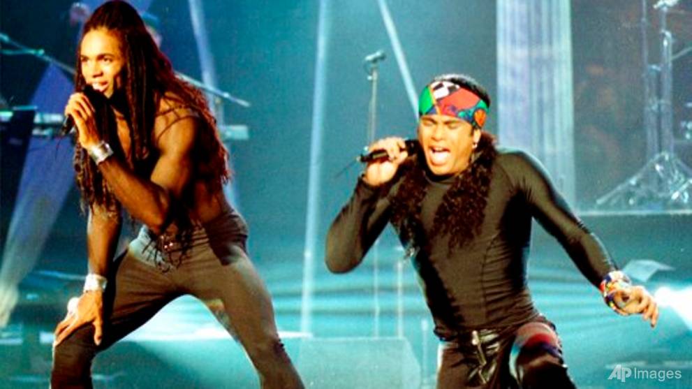 John Davis, real singer behind Milli Vanilli, dies at 66 of COVID-19 - Vimarsana News