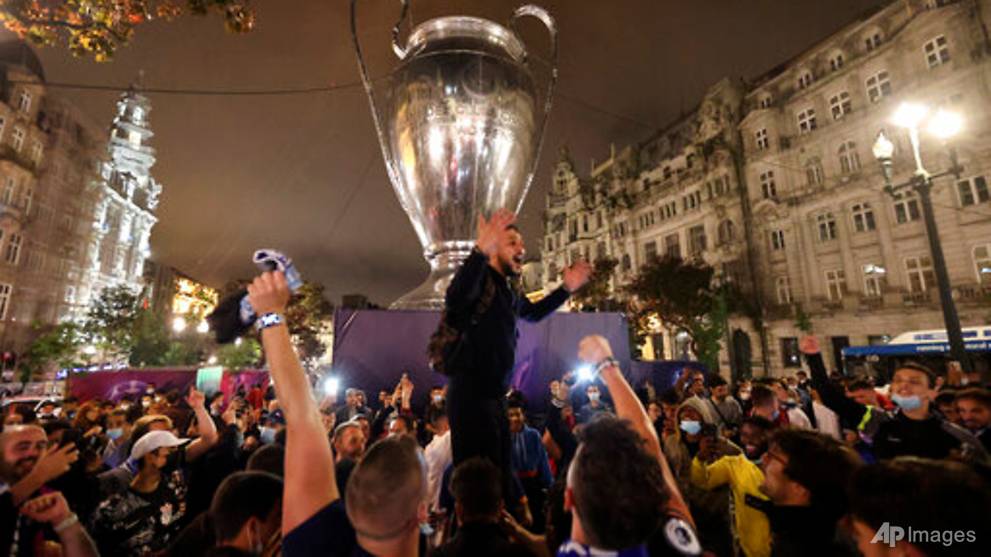 'Best day of my life': Ecstatic Chelsea fans celebrate title in Porto