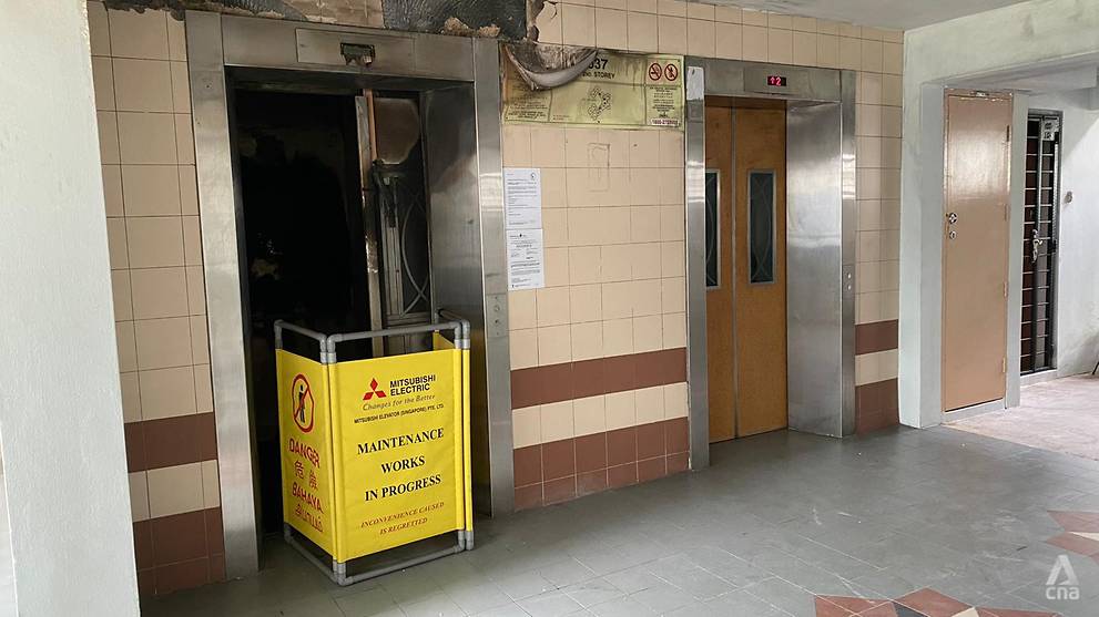 Woodlands lift fire death: Neighbour of man who died after PMD caught fire in lift heard 'popping tiles' sound - Vimarsana News