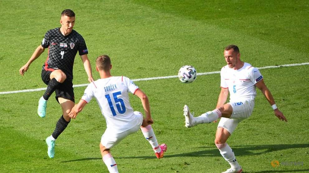 Football: Perisic gives Croatia lifeline in 1-1 draw with ...